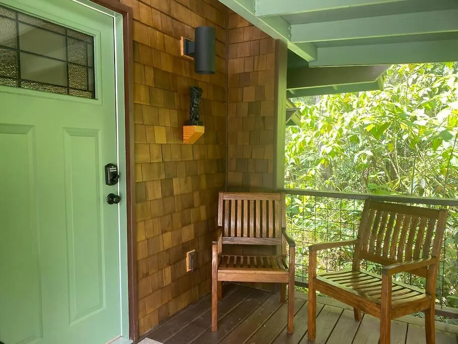 Romantic Cabin Treehouse In Hawaii Cloud Forest Kailua-Kona