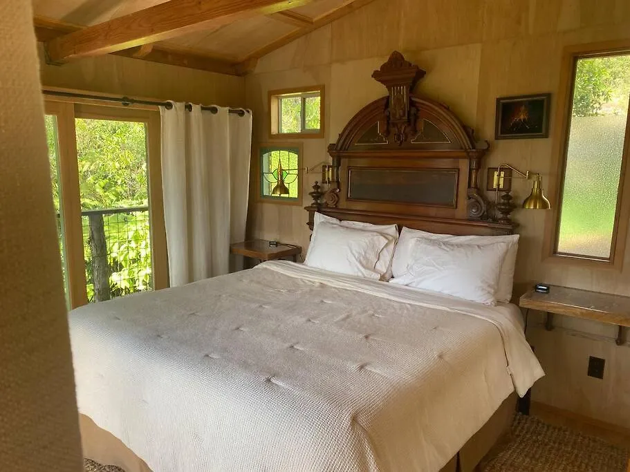 Romantic Cabin Treehouse In Hawaii Cloud Forest كايلو كونا 0*, كايلو كونا الولايات المتحدة الأمريكية